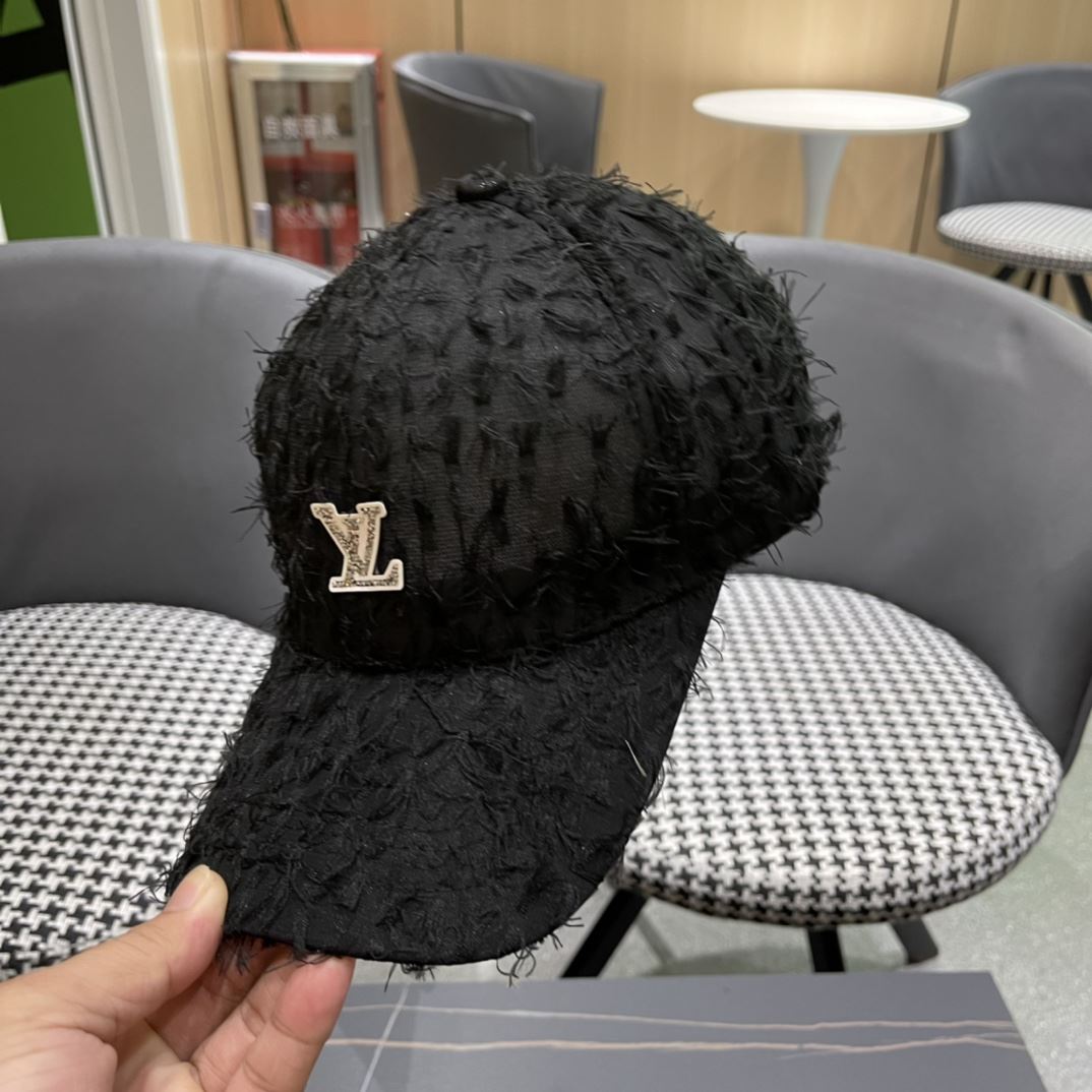 Louis Vuitton Caps